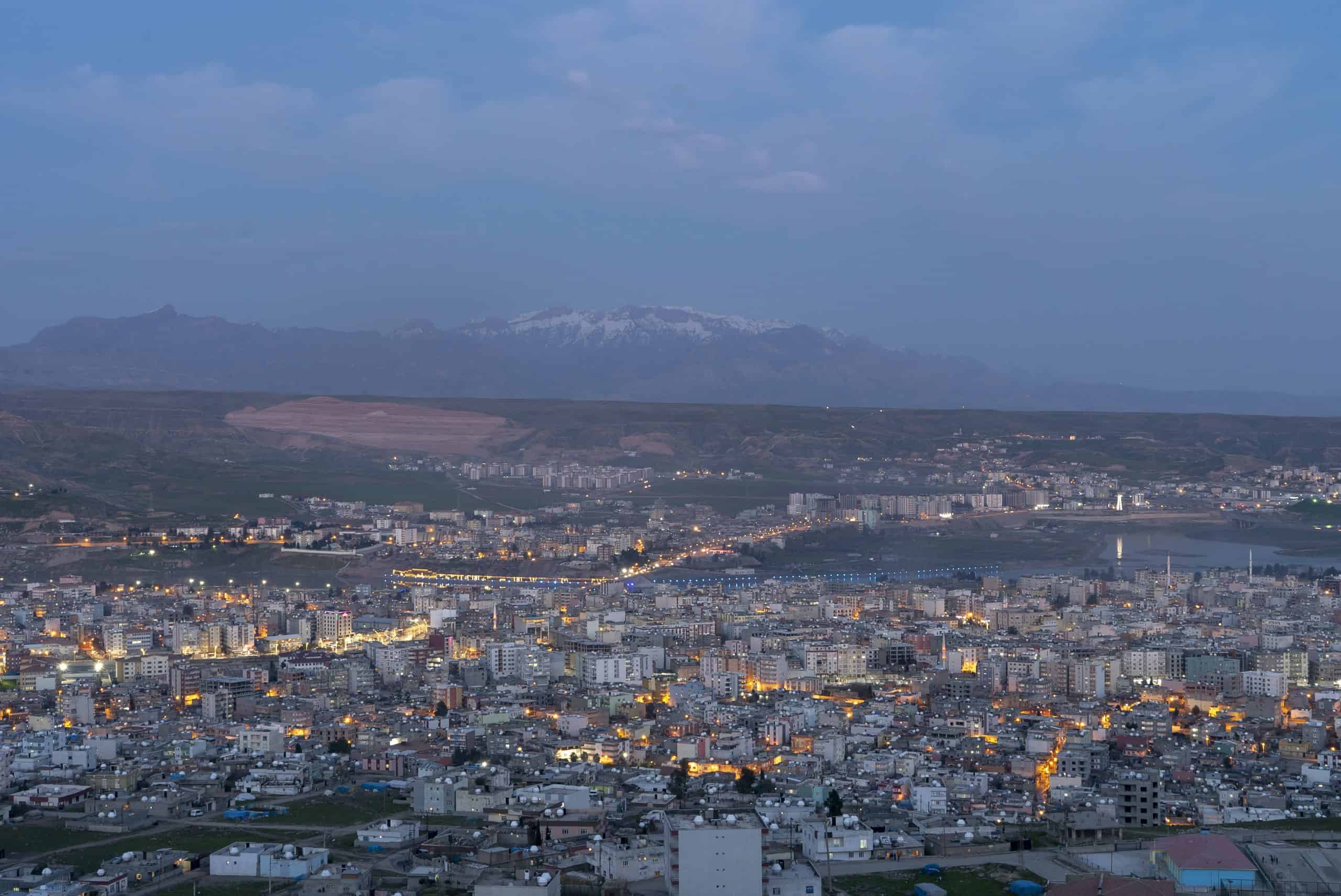 Şırnak Merkez’de Gezilecek Yerler – Kalenin Surları, Dicle Sahili, Taş Çarşı, Medrese Kalıntısı ve Vadi Seyri