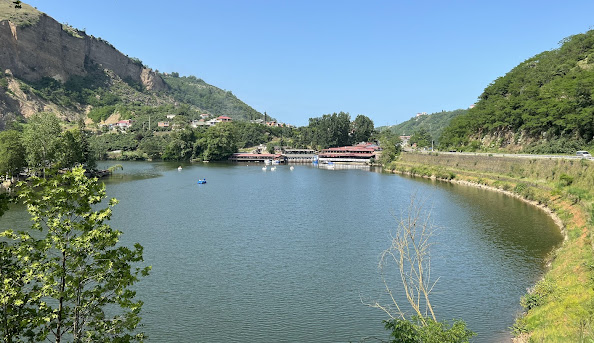 Akçaabat’ta Gezilecek Yerler – Karadeniz’in Kıyısında Doğa, Kültür ve Lezzet