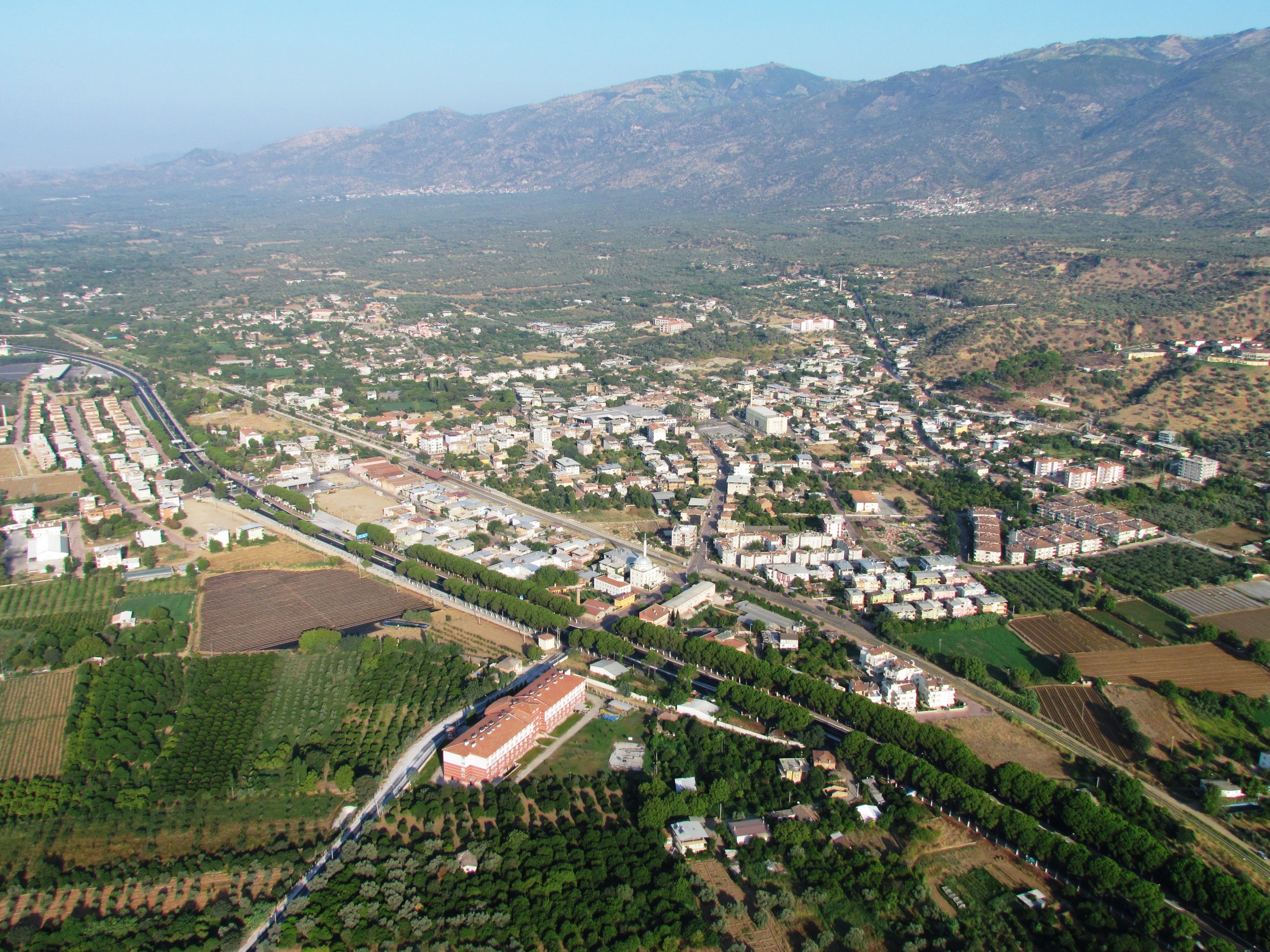 Sultanhisar’ta Gezilecek Yerler 