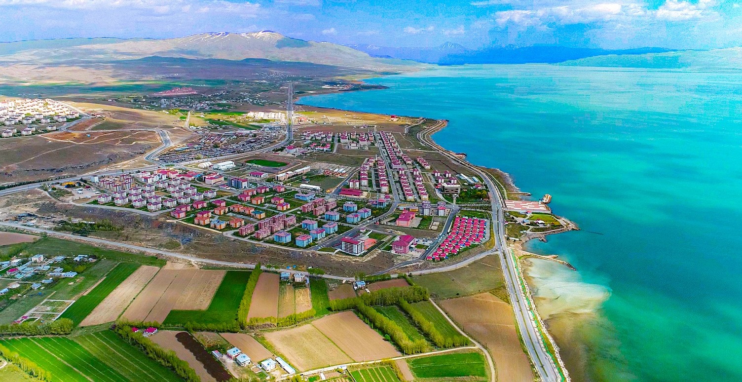 Erciş’te Gezilecek Yerler – Van Gölü’nün Kuzeyinde Tarih, Doğa ve Efsaneler Dolu Bir İlçe